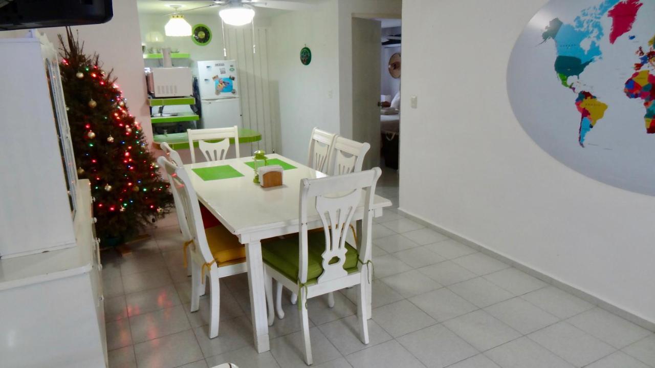 Appartamento Casa Blanca Cancún Esterno foto