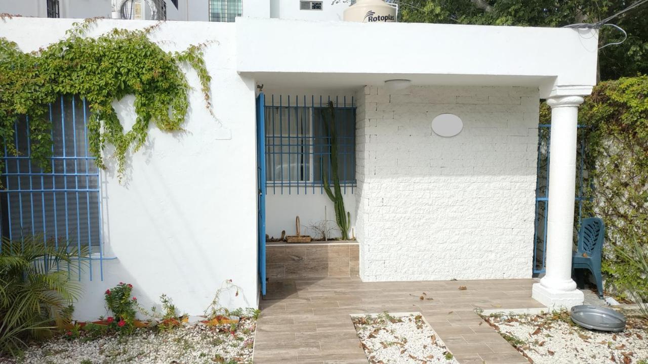Appartamento Casa Blanca Cancún Esterno foto